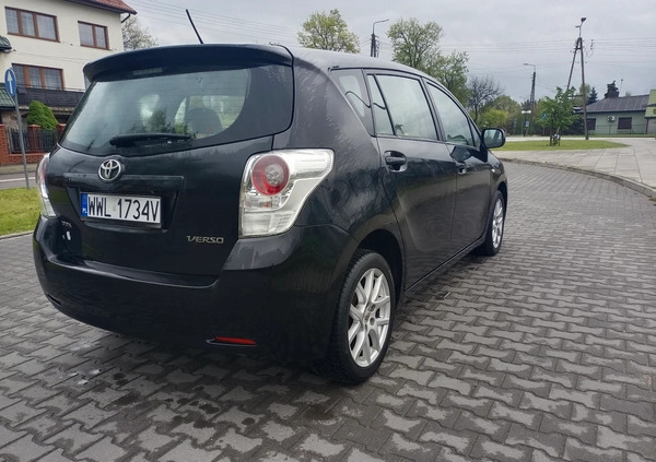 Toyota Verso cena 18400 przebieg: 205000, rok produkcji 2009 z Radzymin małe 29